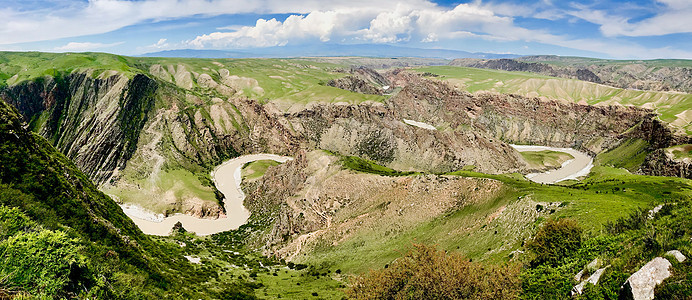 新疆喀拉峻鳄鱼湾风光背景图片