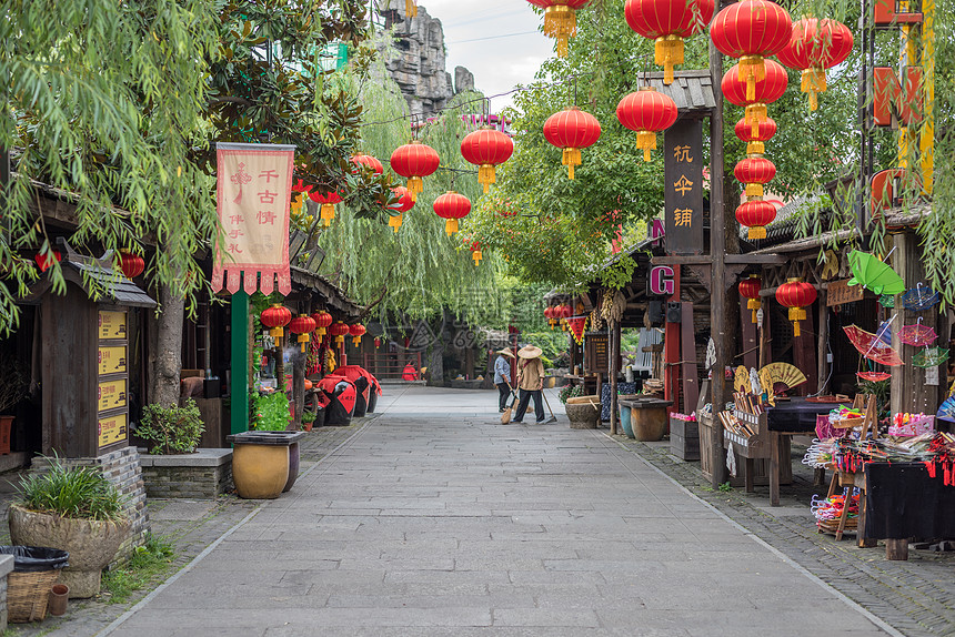 杭州宋城景区内街景图片