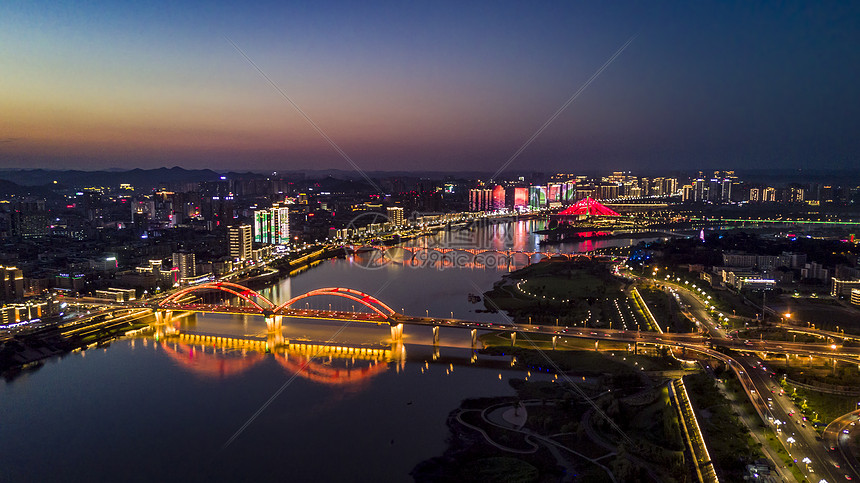 南充桥梁航拍夜景