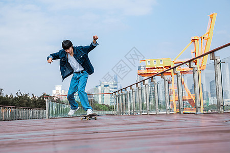 hth网页版在线登录入口手机版