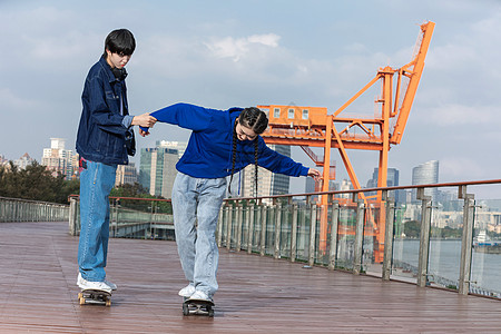 频繁受伤！每体：德科会面经纪人，可能对奥尔莫进行全面医学检查