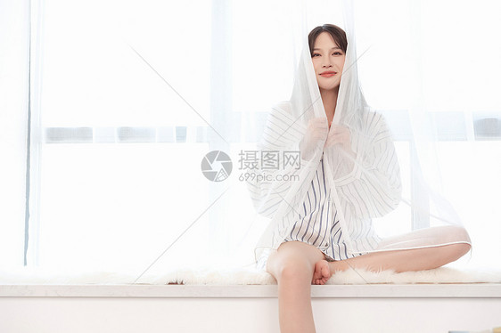 居家女性写真图片