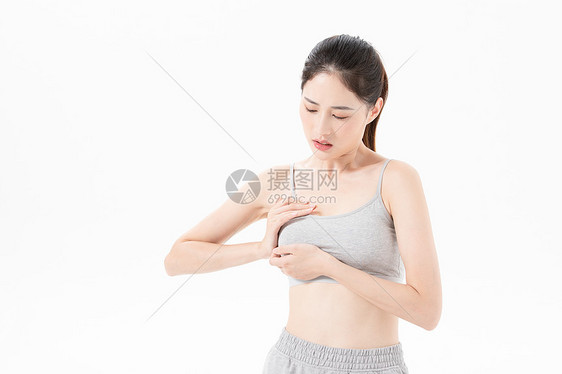 青年女子乳腺增生图片