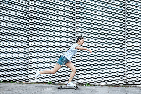 3分22秒！迪亚斯攻入哥伦比亚球员欧冠最快进球