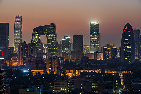 单位加班夜景的北京国贸背景