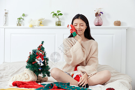 居家圣诞美女图片