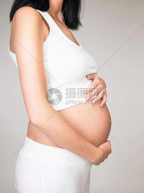 孕妇摸肚子图片