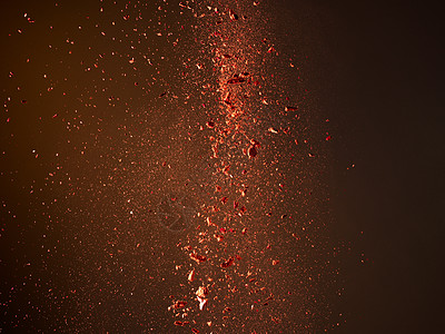 空中红色的粉尘背景图片