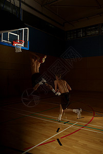 篮球运动员的多重图像图片