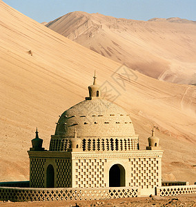 别泽克里克清真寺，又名千佛洞，位于丝绸之路的沙丘边；中国甘肃省酒泉市敦煌市图片