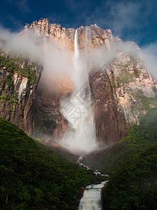 安吉尔瀑布图片