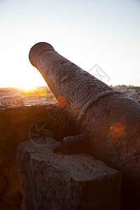 圣乔治城堡上的大炮图片