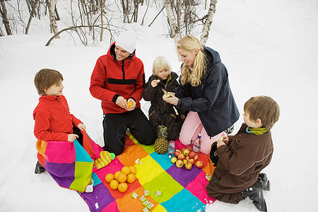 冬季野餐图片