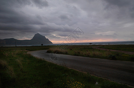 乡村景观铺面道路图片