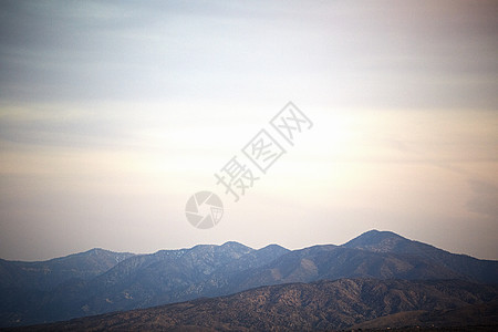 美国加利福尼亚州洛杉矶市的高山景观图片