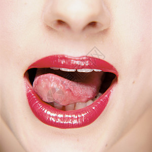 女性嘴巴图片
