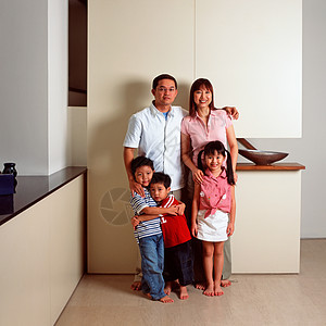 亚洲家庭的肖像图片