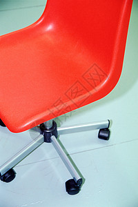 红色办公椅图片