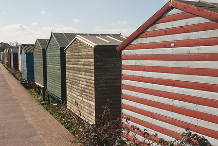 英国肯特州惠特斯塔布尔海滩小屋图片