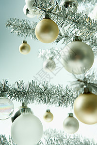圣诞树上的小饰品图片