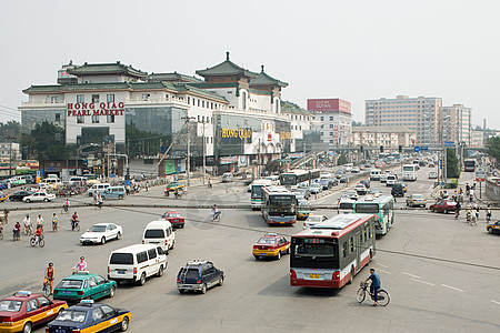 拥挤的北京路高清图片