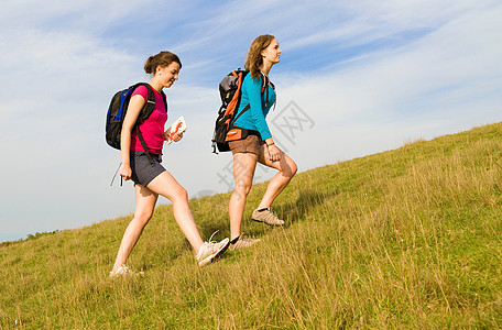 徒步旅行者徒步旅行的女人背景