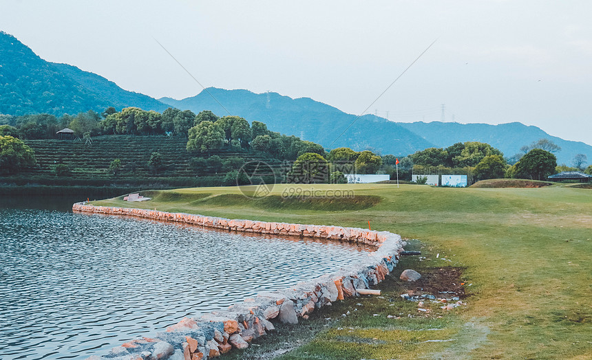 杭州市富阳区富春山居度假村高尔夫球场图片