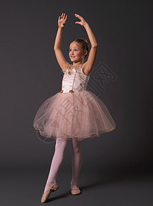 芭蕾舞演员摆姿势图片