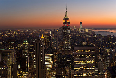 美国纽约曼哈顿洛克菲勒中心背景图片