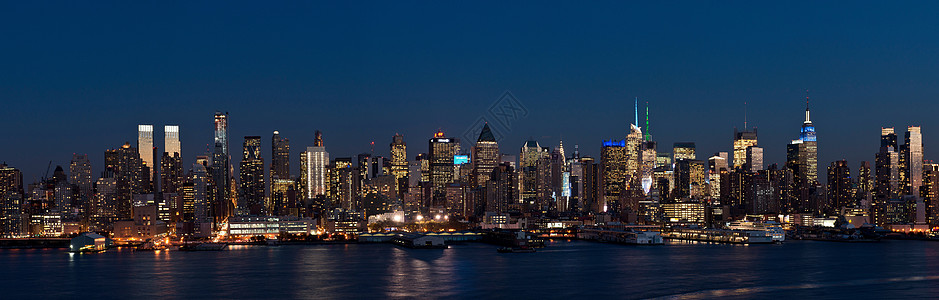 从新泽西州韦霍肯到美国纽约市曼哈顿的景色背景图片