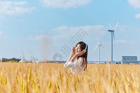 文艺清新女生听音乐图片