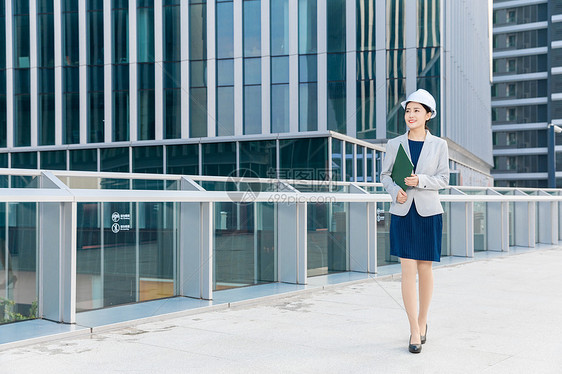 女性建筑工程师形象图片