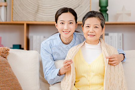 女性护理护工陪伴老人背景