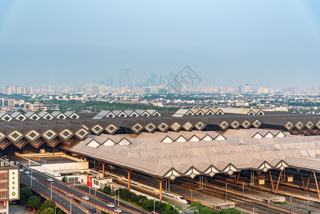 苏州火车站列车站台背景图片