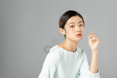 小清新自然裸妆美女图片