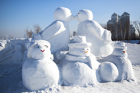  哈尔滨雪人谷图片