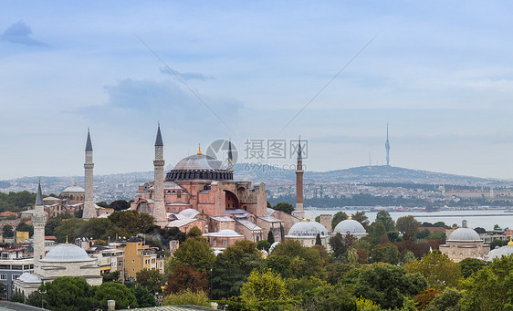俯拍伊斯坦布尔旅游景点圣索菲亚大教堂图片