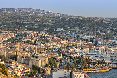 梅楼俯拍欧洲土耳其爱琴海海滨城市切什梅背景