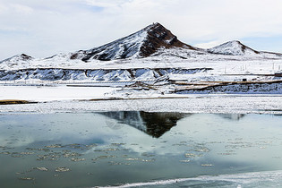 青海久治雪山自然风光图片