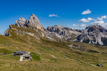 欧洲意大利著名户外天堂阿尔卑斯山区自然风光图片素材