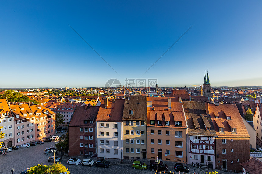 俯拍欧洲德国著名城市斯图加特城市天际线图片