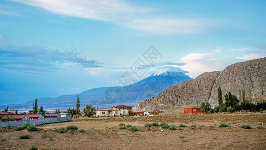 土耳其圣山亚拉拉特山图片