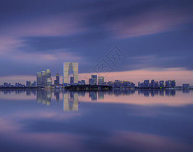 人冷苏州金鸡湖夜景灯光背景