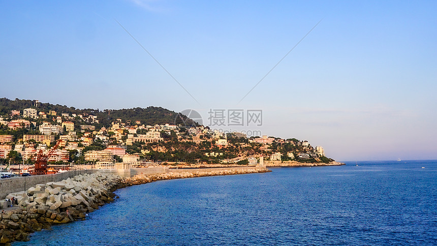 夏日尼斯黄昏海岸线景观图片