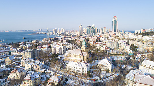 青岛老城青岛江苏路基督教堂雪景背景