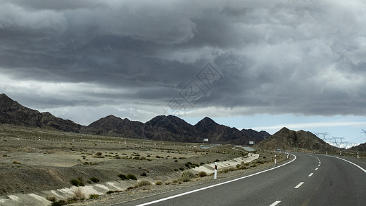 青海公路德令哈到敦煌国道背景