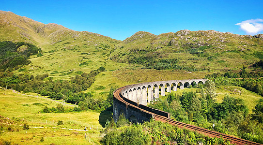 苏格兰高地A82公路蒸汽火车桥哈利波特霍格沃兹高清图片