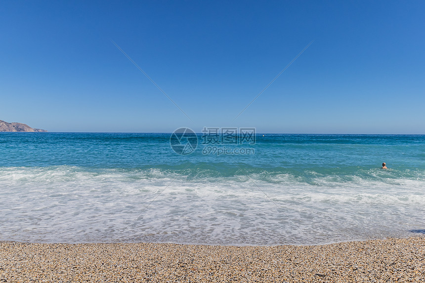 夏季地中海海滩图片