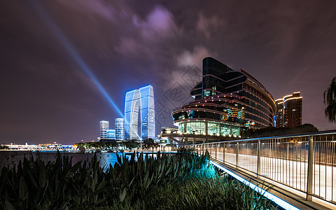 苏州东方之门的夜景夜景灯光地标建筑高清图片素材