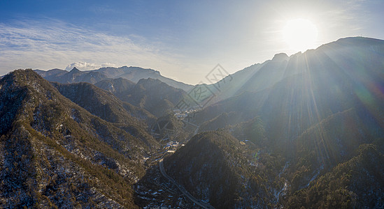 秦岭南北分界线峪口图片